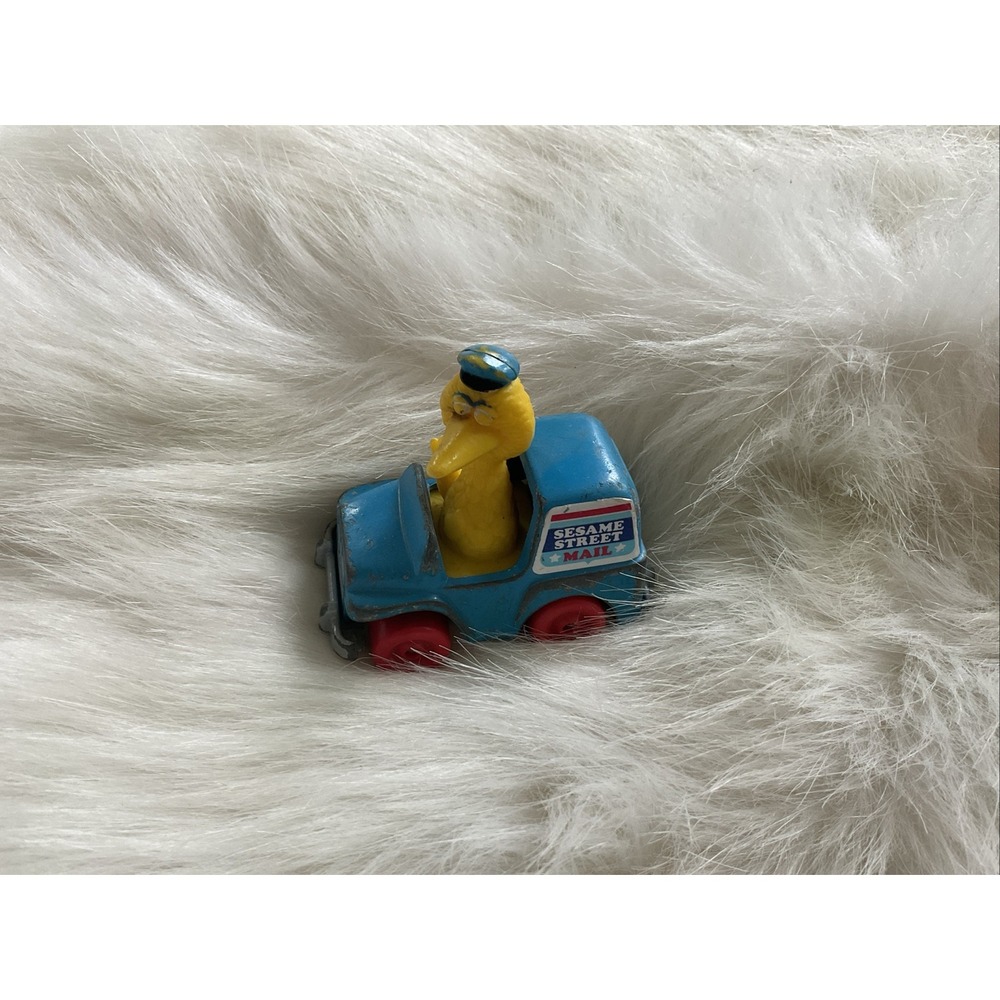 1982 VTG Sesame Street Big Bird Muppets USPS Mailman Hasbro Die Cast Mail Car
